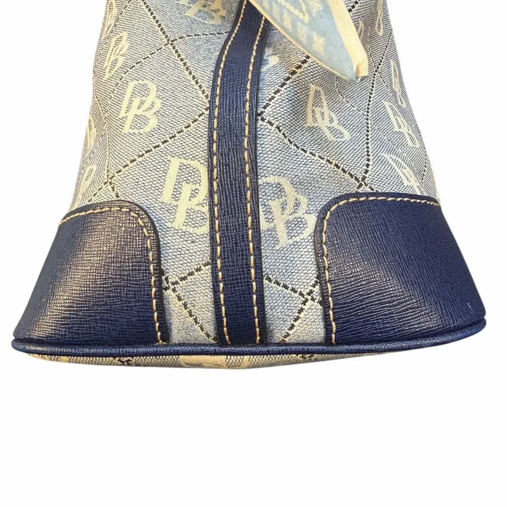Dooney & Bourke Erica Signature Hobo Bag (A417) - Picture 7 of 13